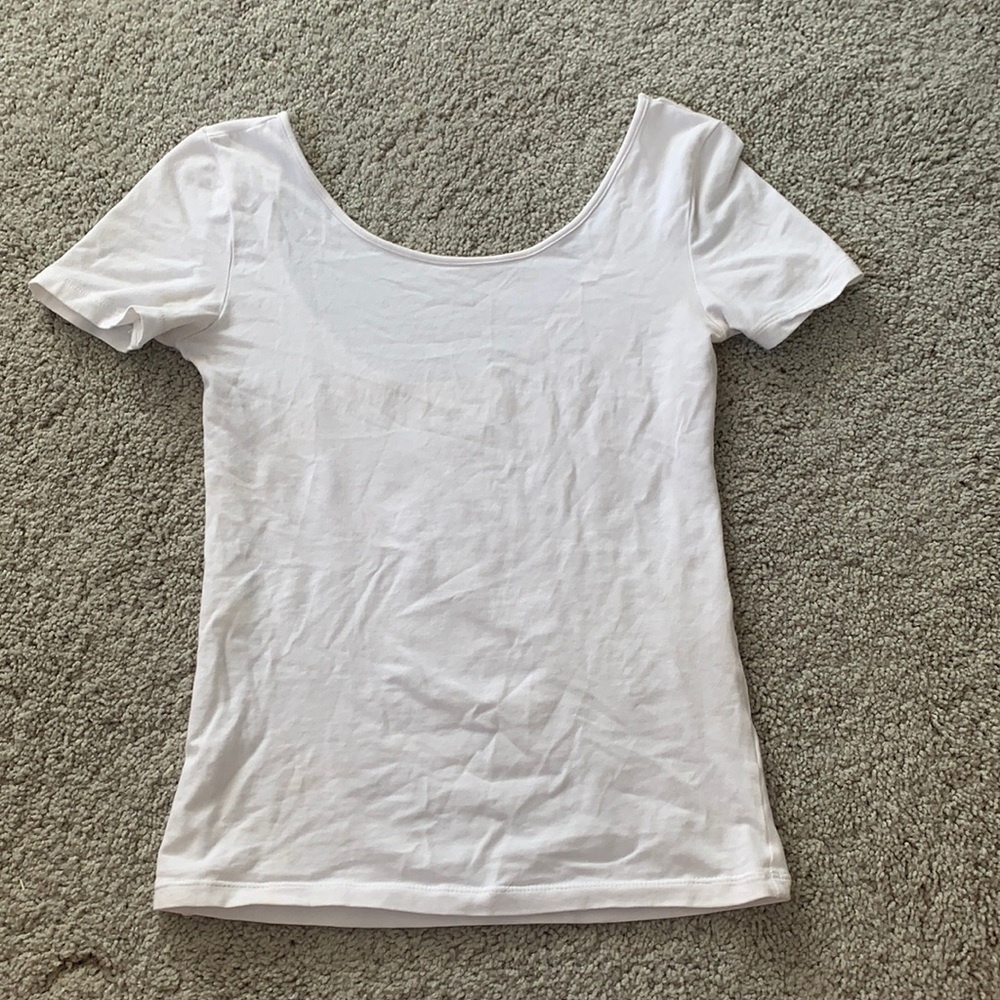 BP white cropped tee